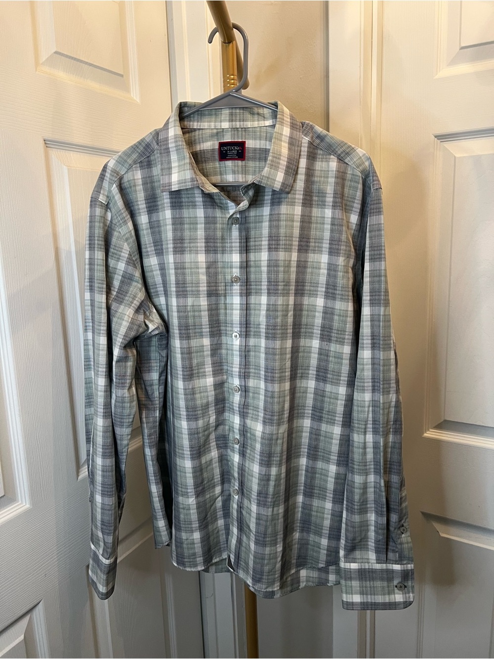 UNTUCKit Green & Gray Plaid Long-Sleeve Button-Down Shirt